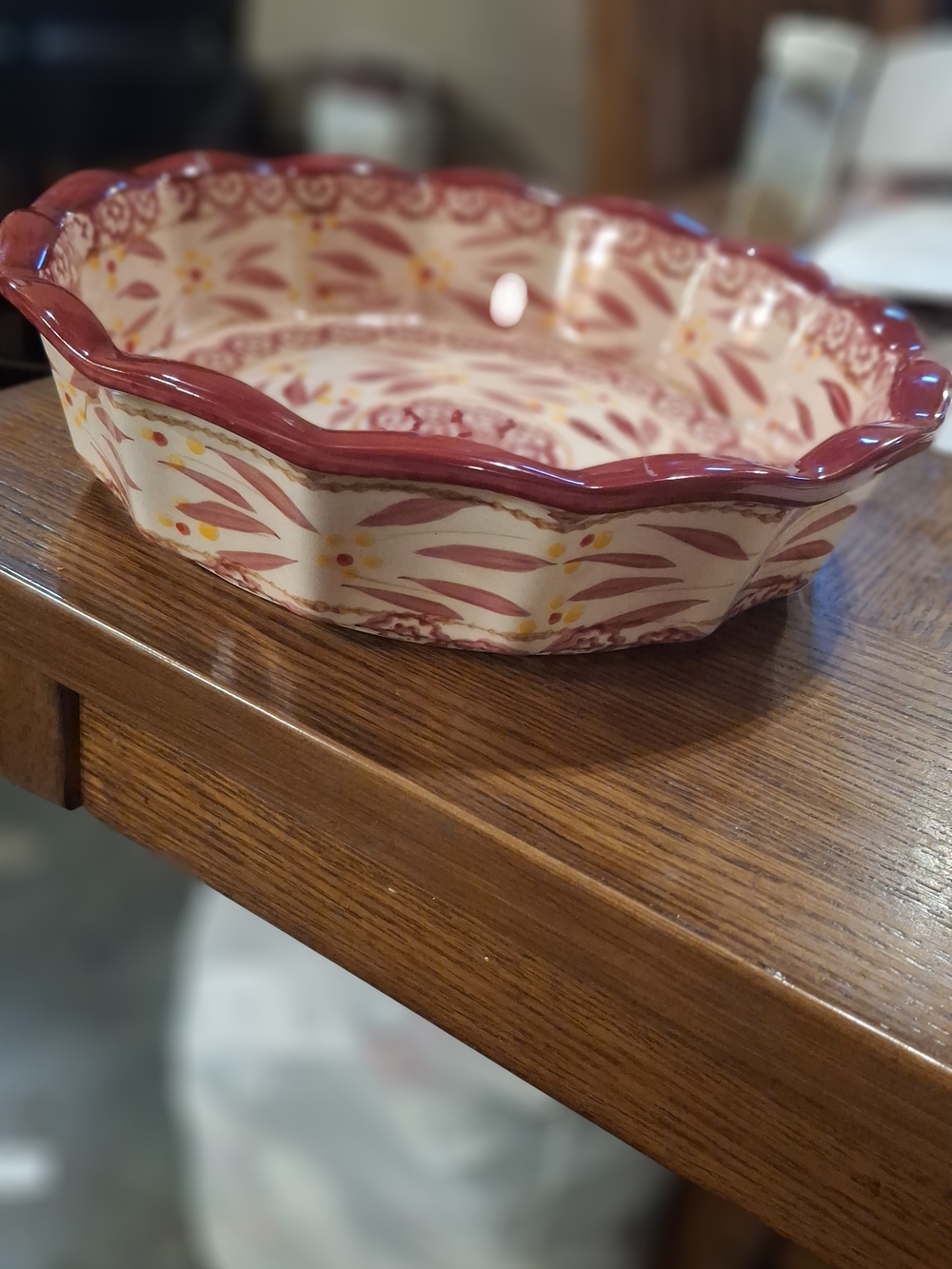 Temp-Tations Cream and Red Scalloped Floral Serving Bowl/ Baking Dish